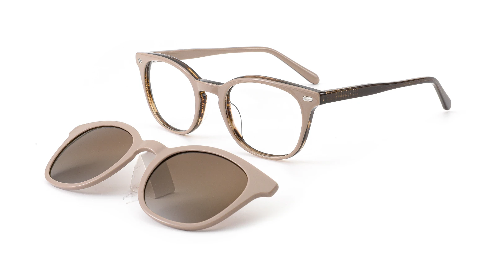 Taupe — 45° view