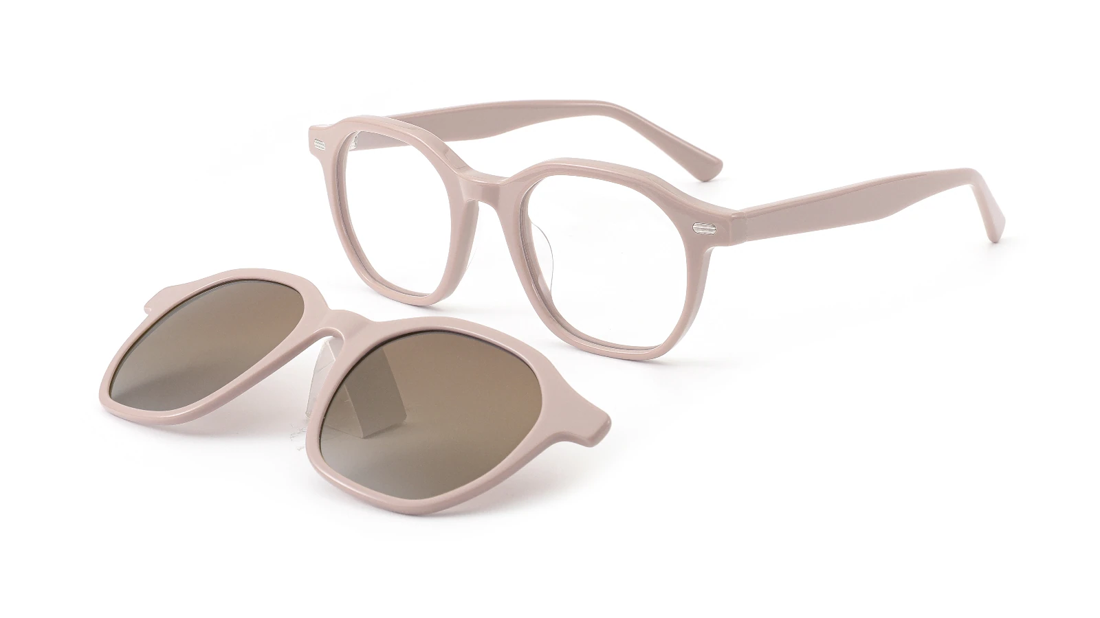 Taupe — Vue à 45°