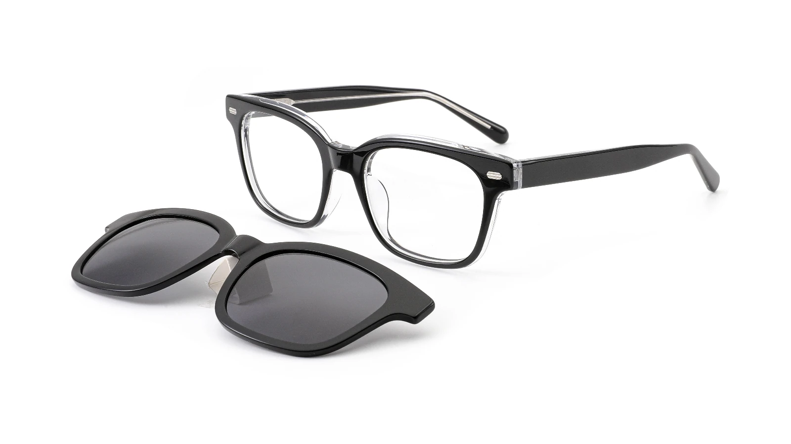 Black — 45° view