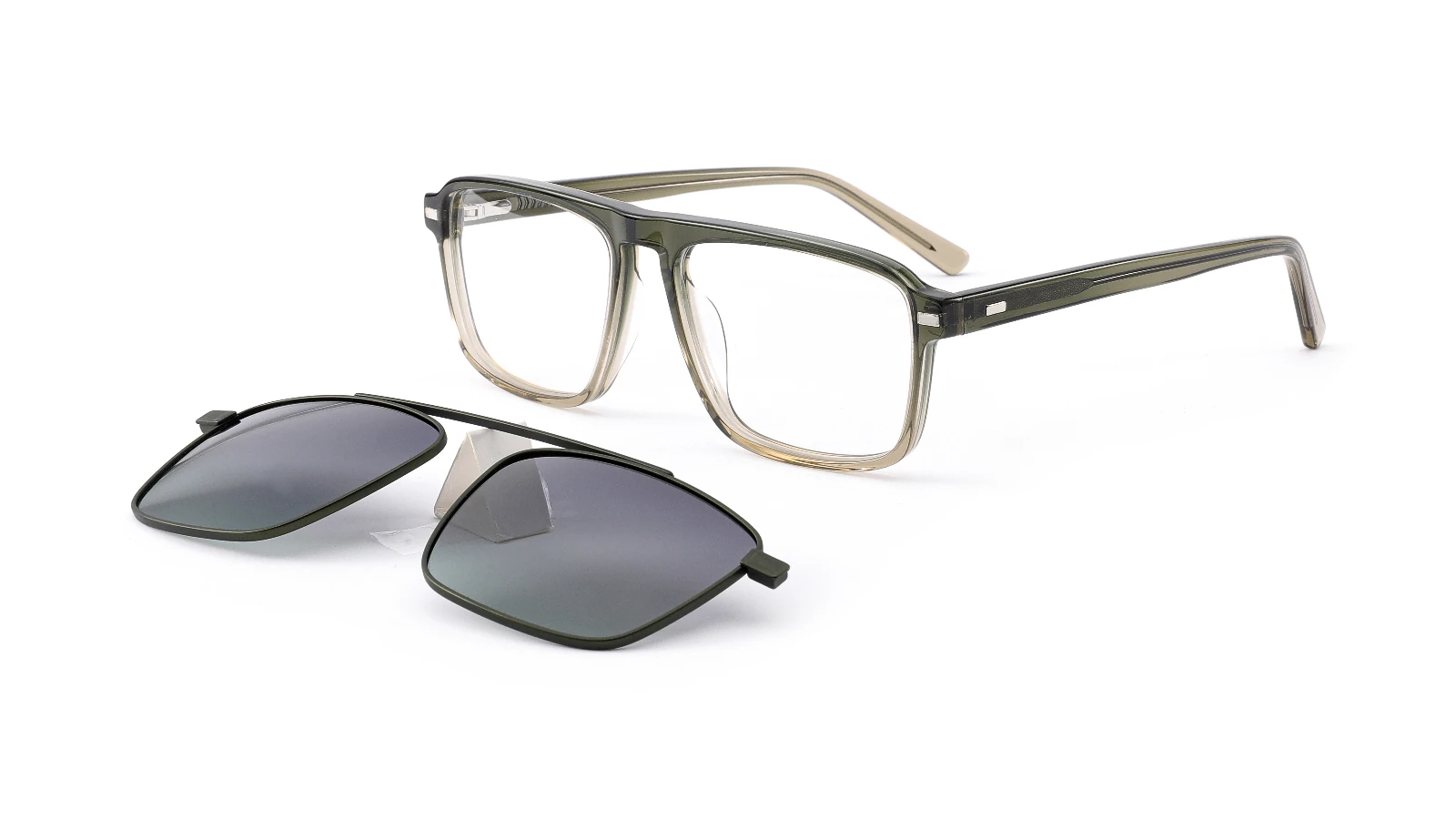 SMC1667 Clip-on 45-degree product view