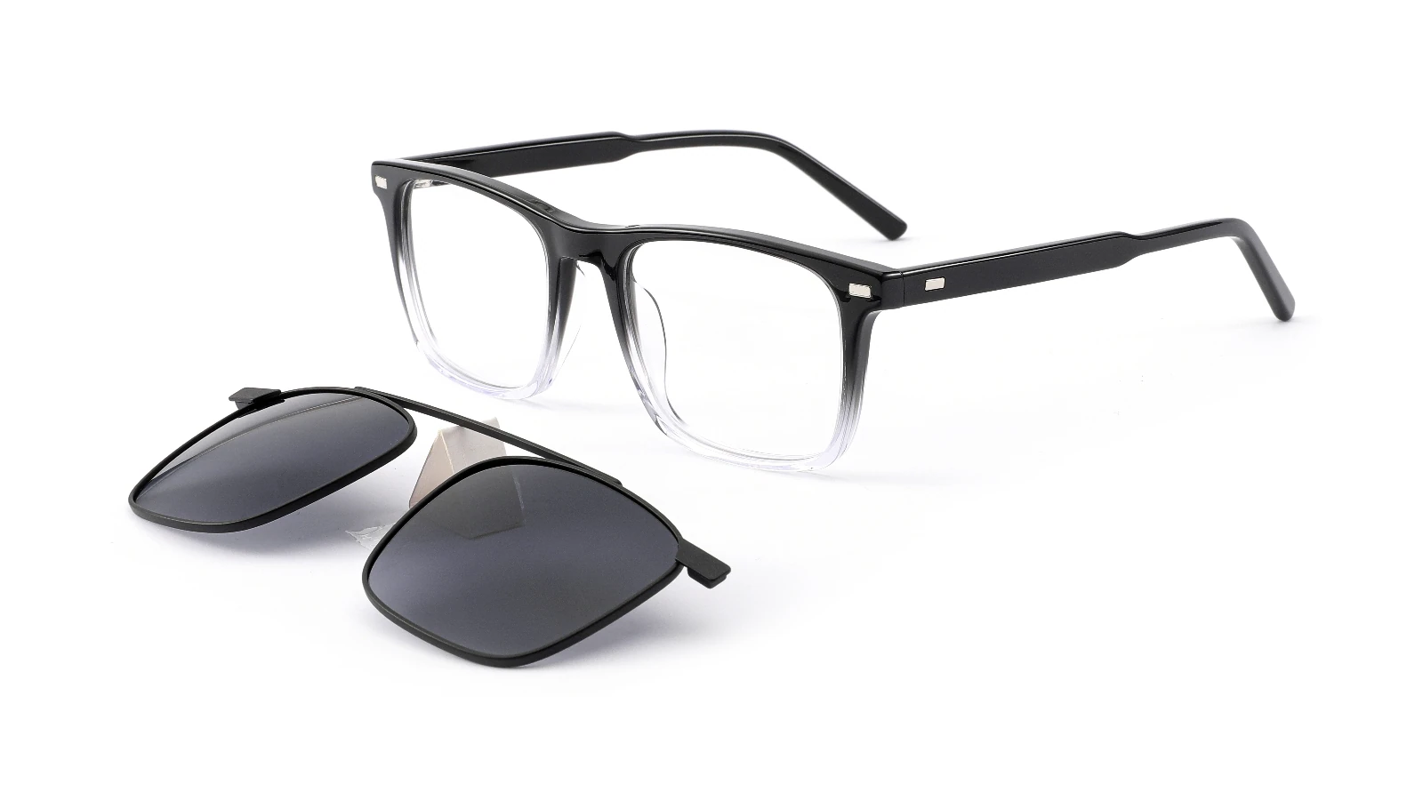 Black / Clear — 45° view