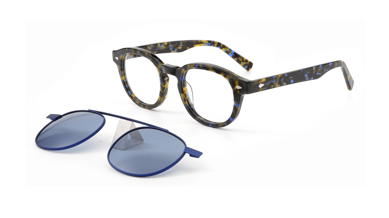 Tortoise / Blue — 45° view