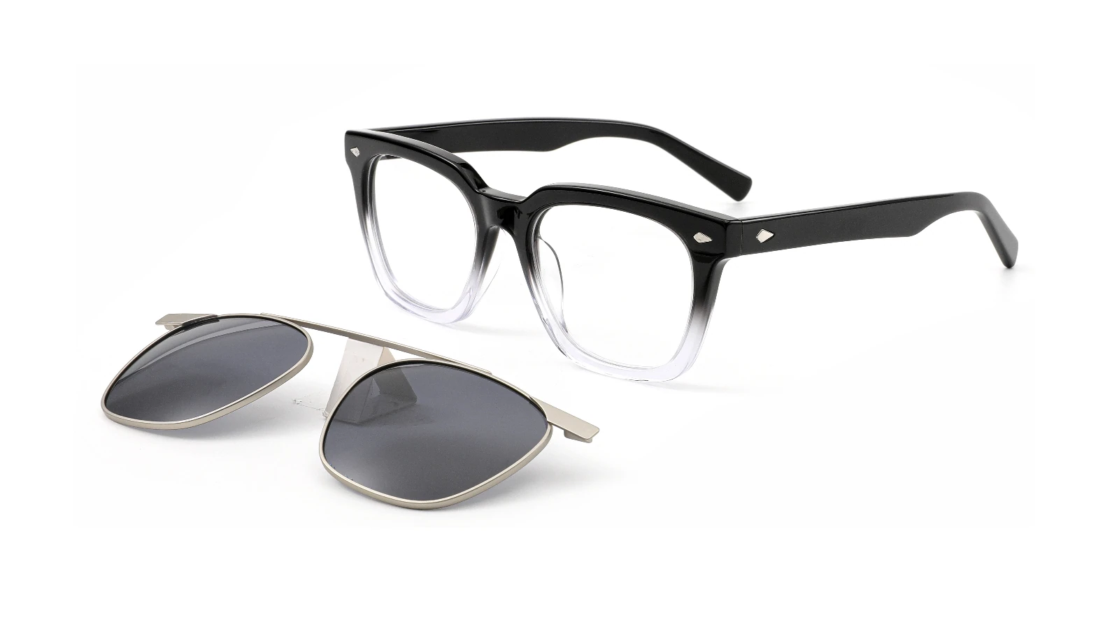 Black / Clear — 45° view