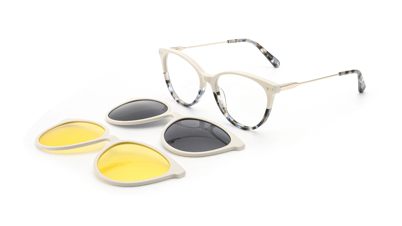 Clear Tortoise — 45° view