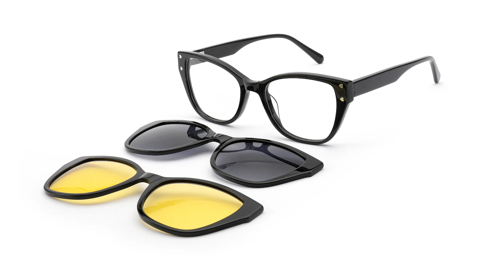 Black — 45° view