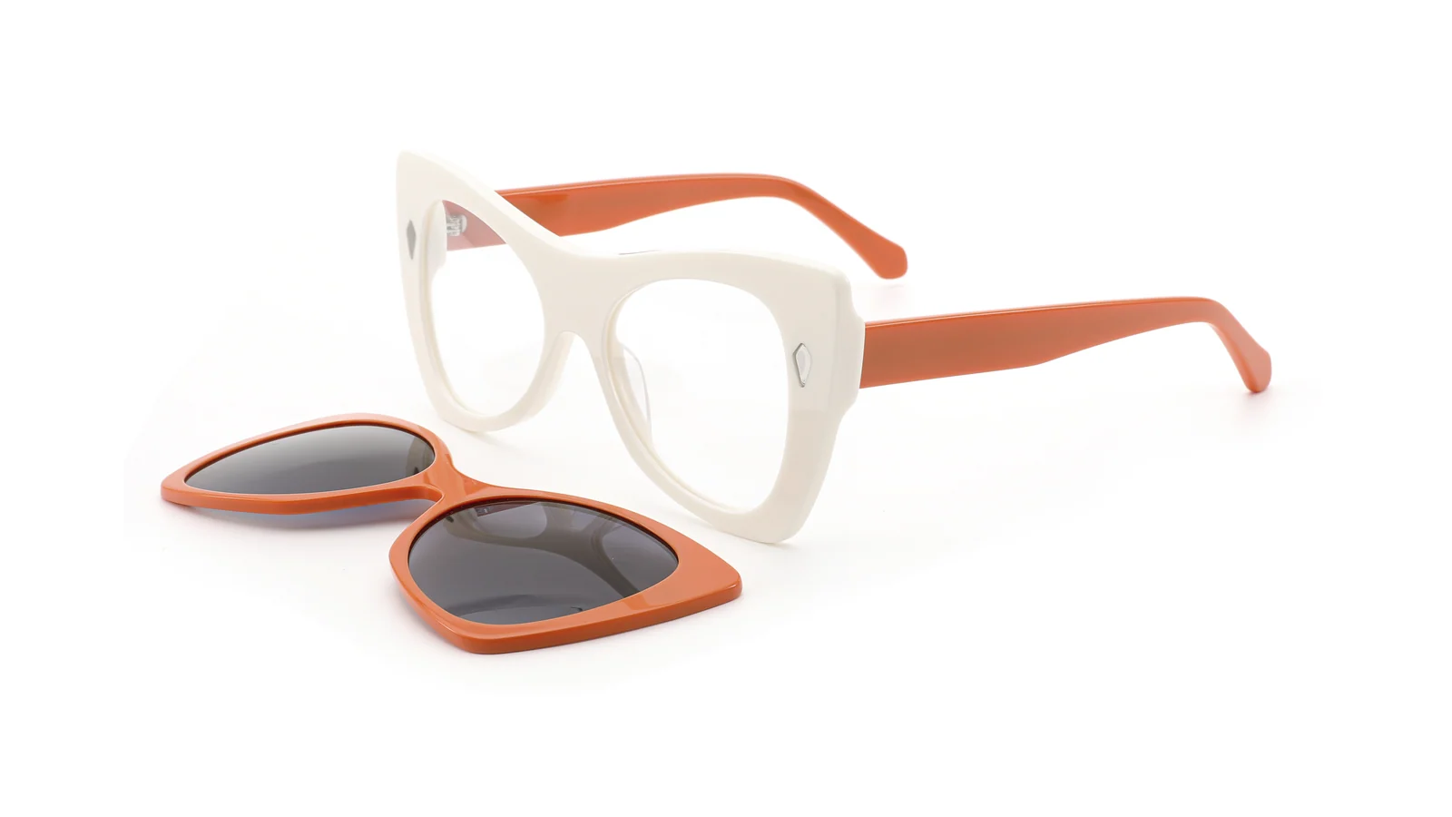 Cream / Orange — 45° view