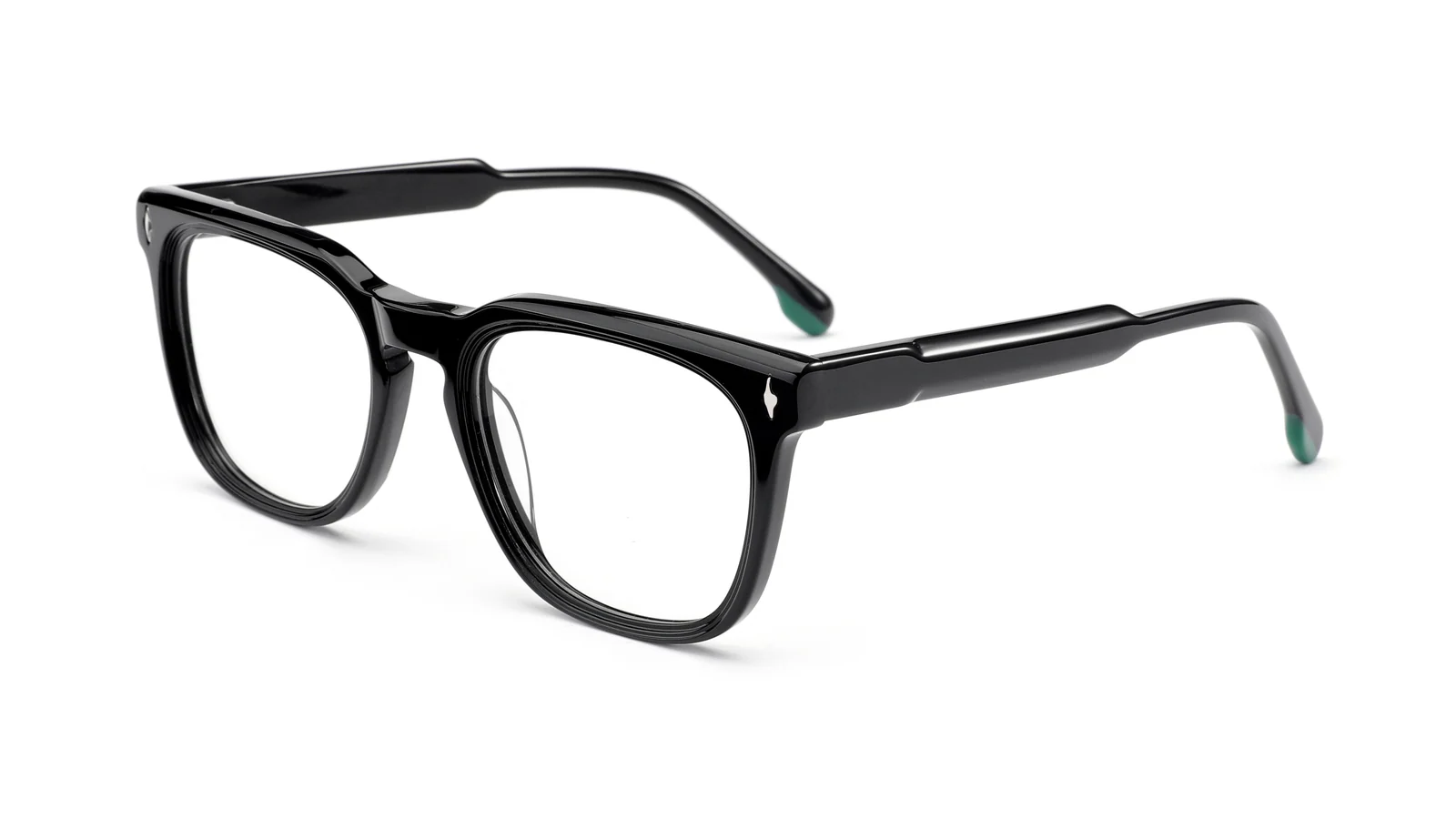 Black — 45° view