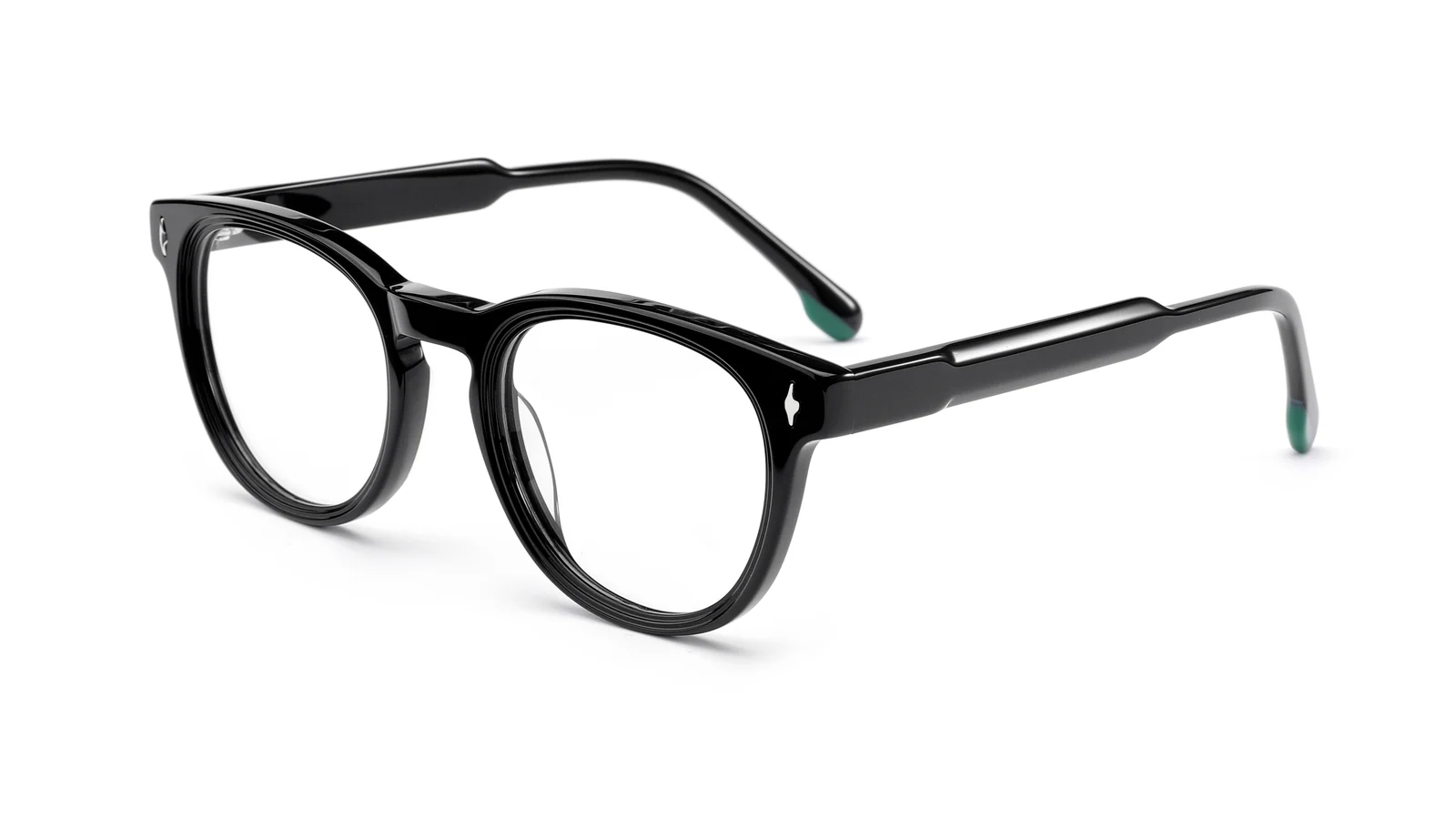 Black — 45° view