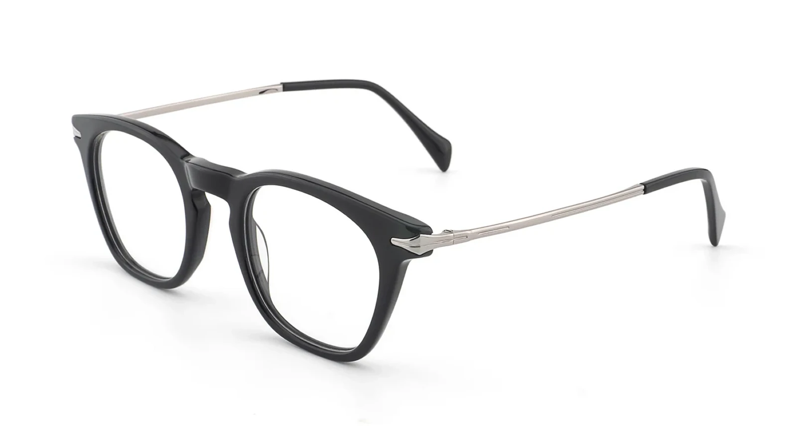 Black / Silver — 45° view