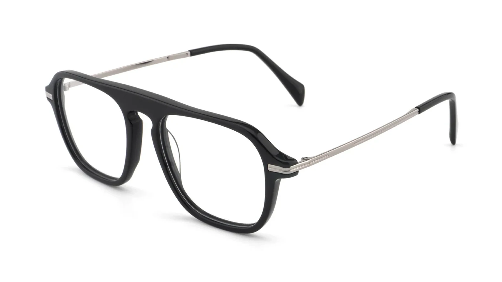 Black / Silver — 45° view