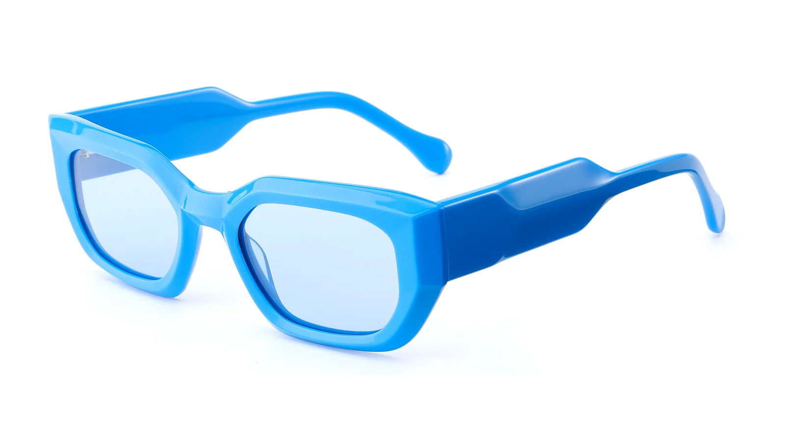 Blau — 45°-Ansicht