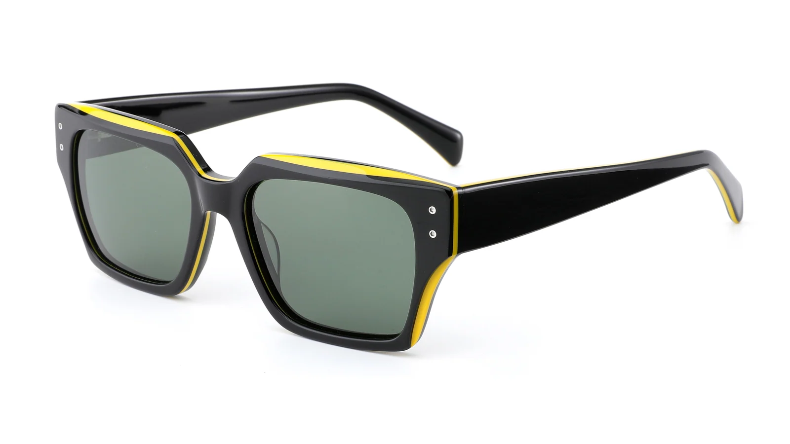Black / Yellow — 45° view