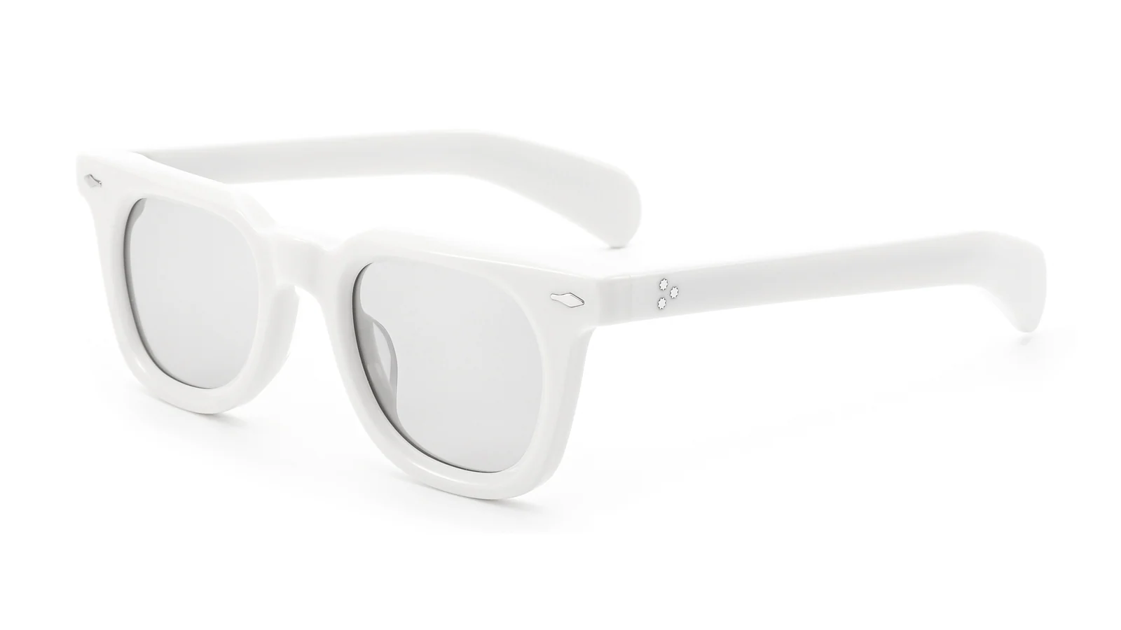 Ivory — 45° view