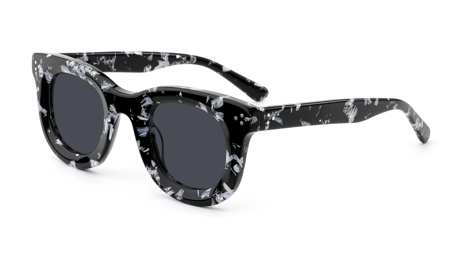 SRS8840 Sonnenbrille 45-Grad-Produktansicht