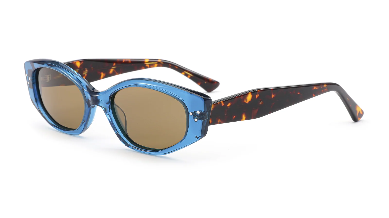 Blue / Brown — 45° view