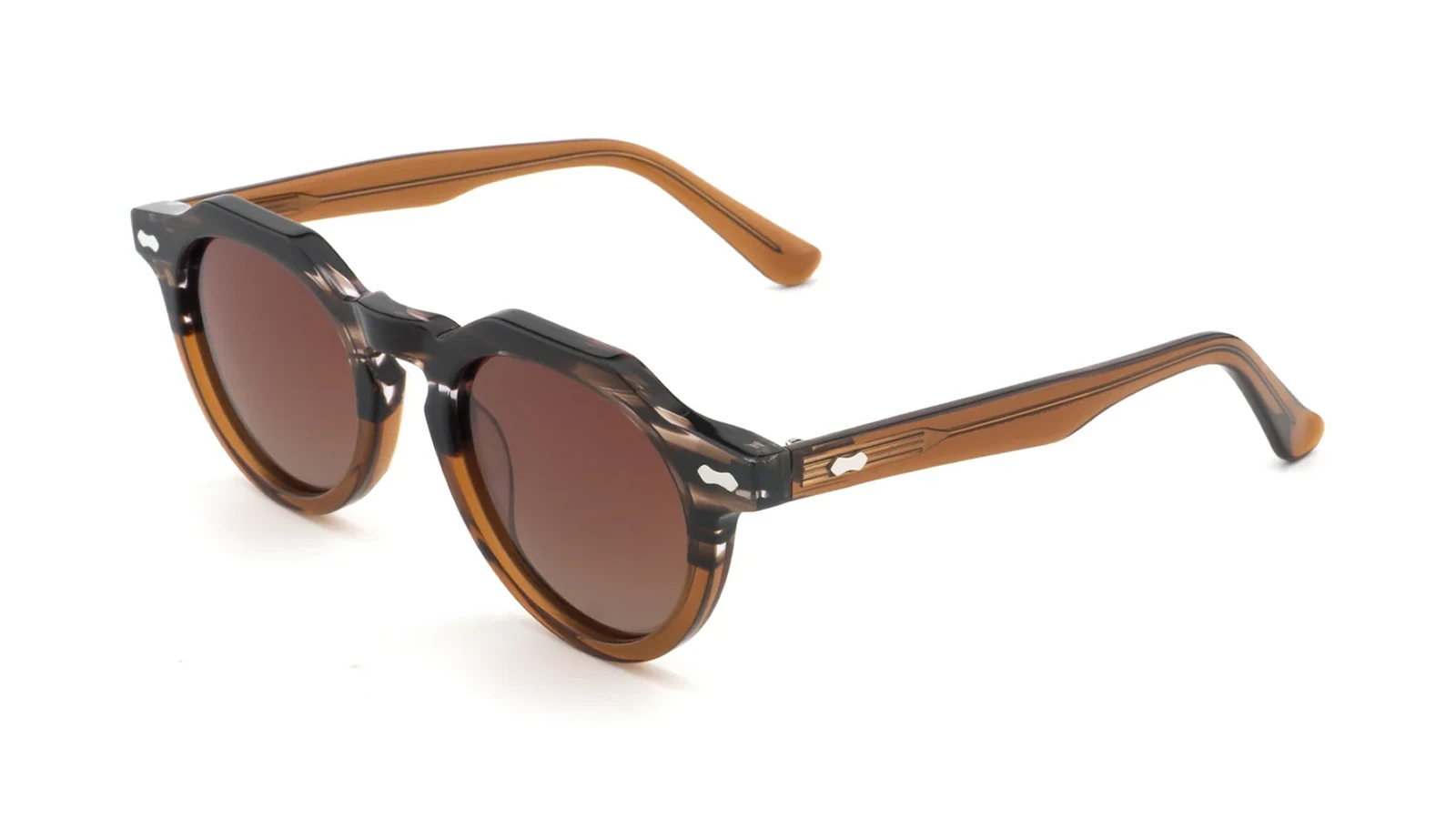 Brown — 45° view