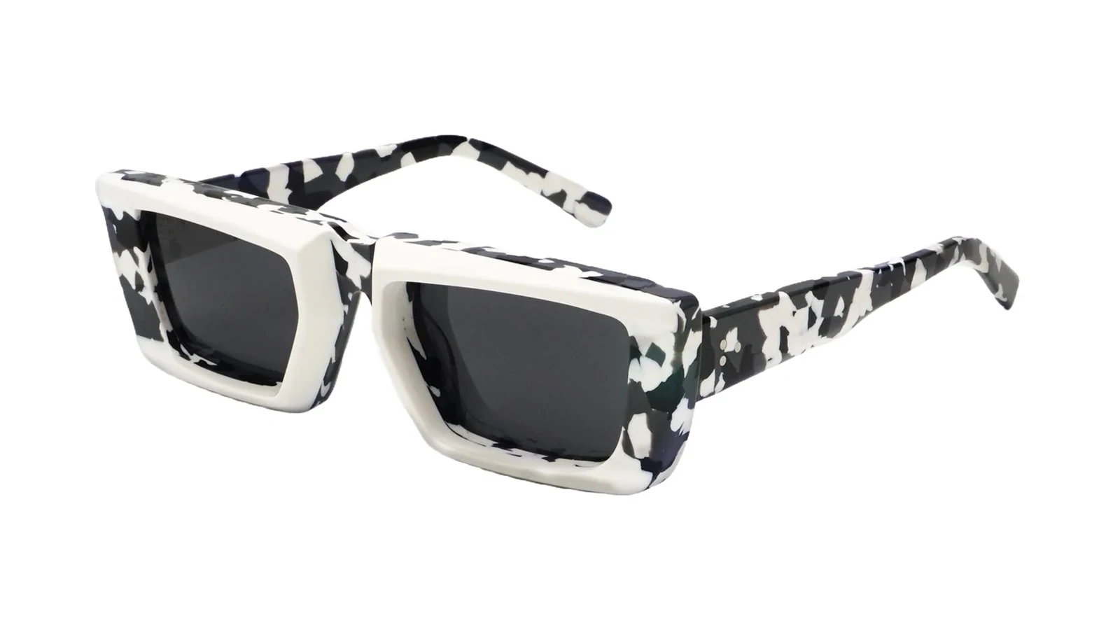 SWS23046 Sonnenbrille 45-Grad-Produktansicht